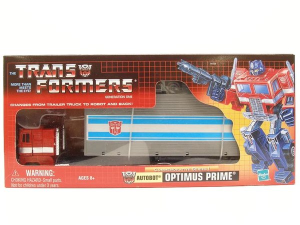 Hasbro To Reissue Transformers Commemortive Series G1 Optimus Prime And Soundwave Images  (5 of 5)